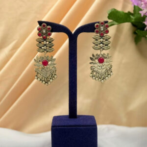 Oxidized Earring with Stone