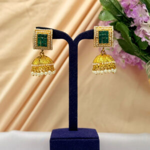 Jhumka With Pearls