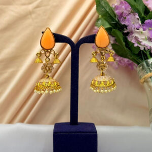 Earrings With Pearl
